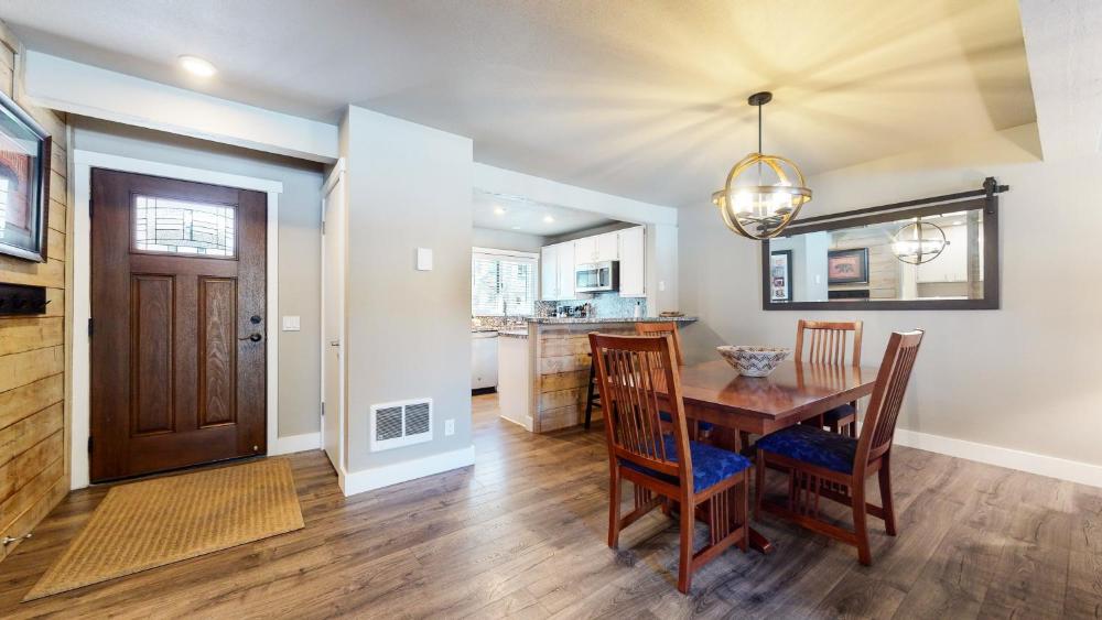 Mammoth Creek #9 condo